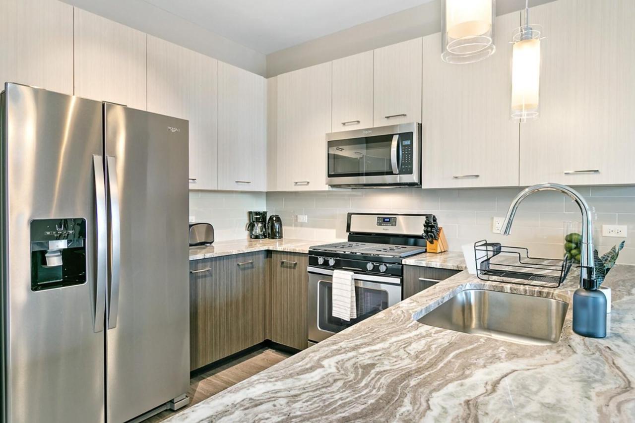 오크브룩테라스 Bright & Comfortable Oakbrook 2Br Apt Free Parking - Ob 1 아파트 외부 사진