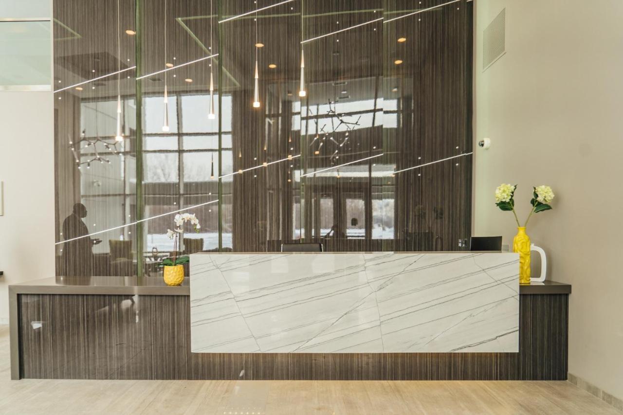 오크브룩테라스 Bright & Comfortable Oakbrook 2Br Apt Free Parking - Ob 1 아파트 외부 사진